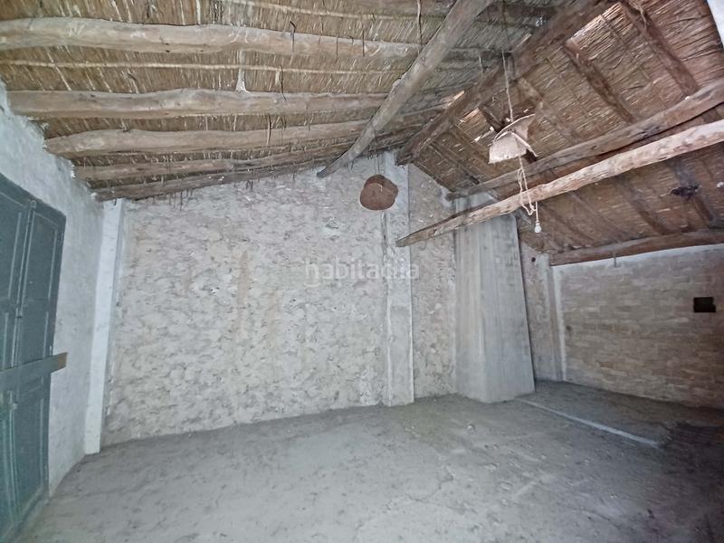 Foto 24caff5d-a972-42d2-aaa5-e2552d252425. Casa en calle diseminados 306 escalera 1 planta planta baj en Requena