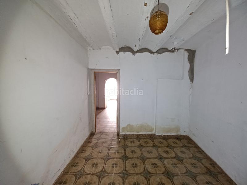 Foto ce639bf8-0f2a-4cfb-b1ad-cf684c941639. Casa en calle diseminados 306 escalera 1 planta planta baj en Requena