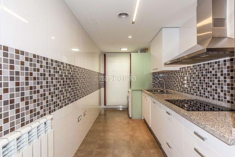 Foto 844f5708-60c7-49f8-bdfc-483f80297901. Affitto appartamento in carrer valència in La Constitución-Canaleta Mislata