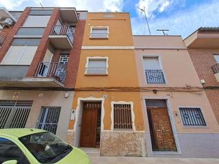 Etagenwohnung in Verge del carme, 44