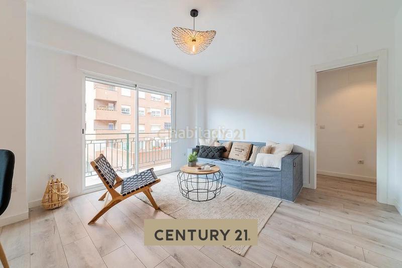 Foto 7093434f-a26b-4afc-ae99-c7d19e31bfe7. Rent flat in escultor frechina in L´Hort de Senabre Valencia