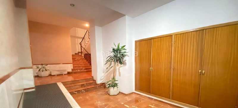 Foto 43414a3a-9186-4282-92d6-ecf2a2442db4. Aparcament cotxe a barcelona a Moncada