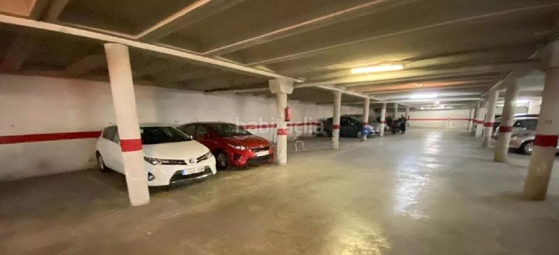 Foto 94905846-a815-478f-83d8-c5f9a7a28b19. Aparcament cotxe a barcelona a Moncada