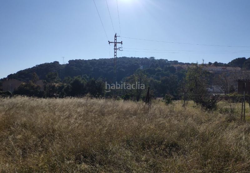 Foto 47f2a26a-ee5e-4f85-936a-79768251201c. Finca rústica a poligono 35 a Serra