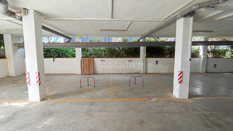 Foto 6a1d6cf3-7b0b-409f-973f-3bd18d02e406. Aparcament cotxe a nicolas copernico a Parc Tecnològic Paterna