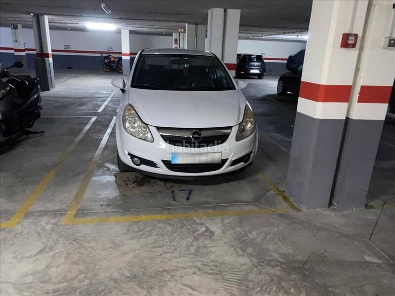 Foto 6c5b21de-bd4d-46ae-b617-0108666bc3e7. Parking voiture dans papa joan xxiii dans Tavernes de la Valldigna