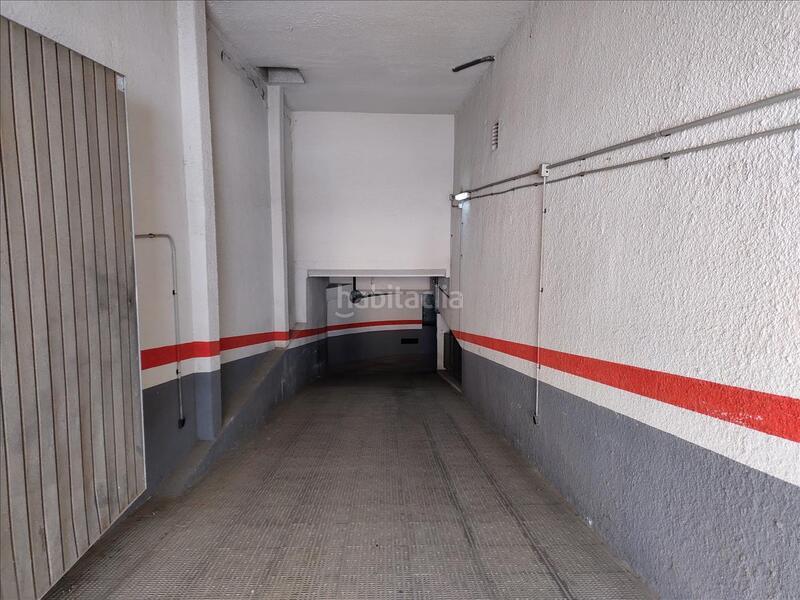 Foto 8497ae21-30da-485c-a298-30e44f3d4652. Parking voiture dans papa joan xxiii dans Tavernes de la Valldigna