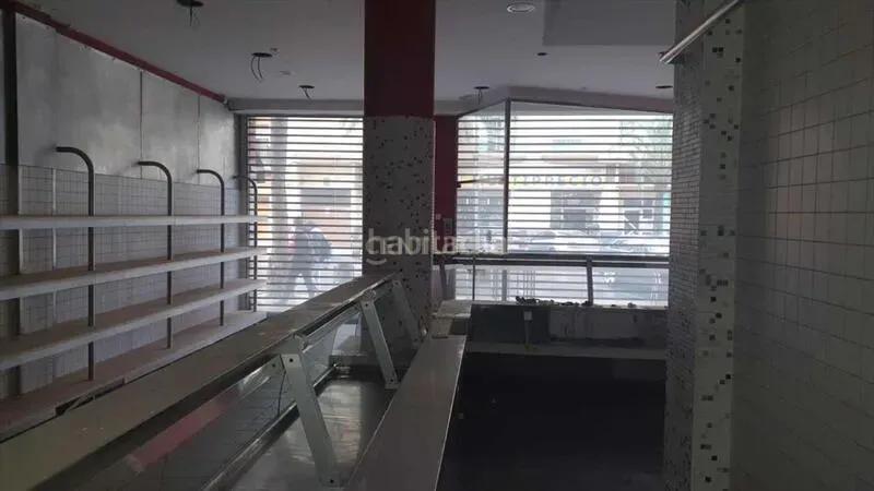 Foto 2bbee552-94cd-445e-990e-d35819afd802. Local comercial a ferrocarril dalcoi 25 27 a Germaníes - Juzgados Gandia