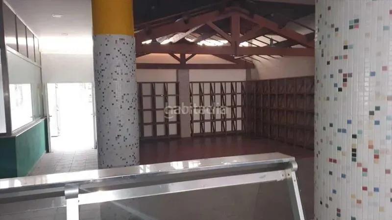 Foto b47ad19a-9b87-4f0d-8b0c-a386c5f339ac. Local comercial a ferrocarril dalcoi 25 27 a Germaníes - Juzgados Gandia