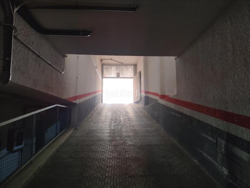 Foto 52a1312a-dc49-4db8-b012-faa39b584c0e. Parking voiture dans papa joan xxiii dans Tavernes de la Valldigna