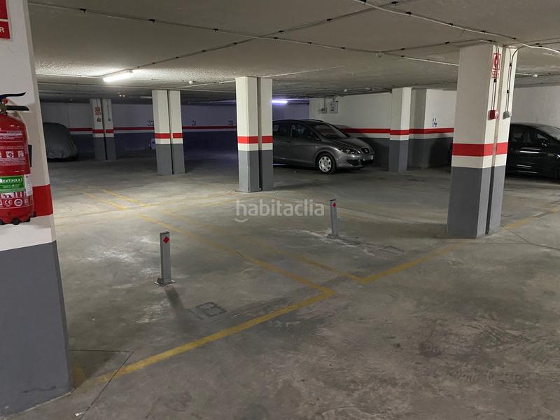 Foto 860f77a5-84bd-40cf-8597-8adafc58397a. Parking voiture dans papa joan xxiii dans Tavernes de la Valldigna