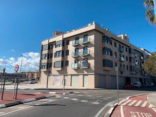 Geschäftsraum in Bomberos camino viejo del puig. Local comercial en la pobla de farnals  1.881 m   haz crecer tu