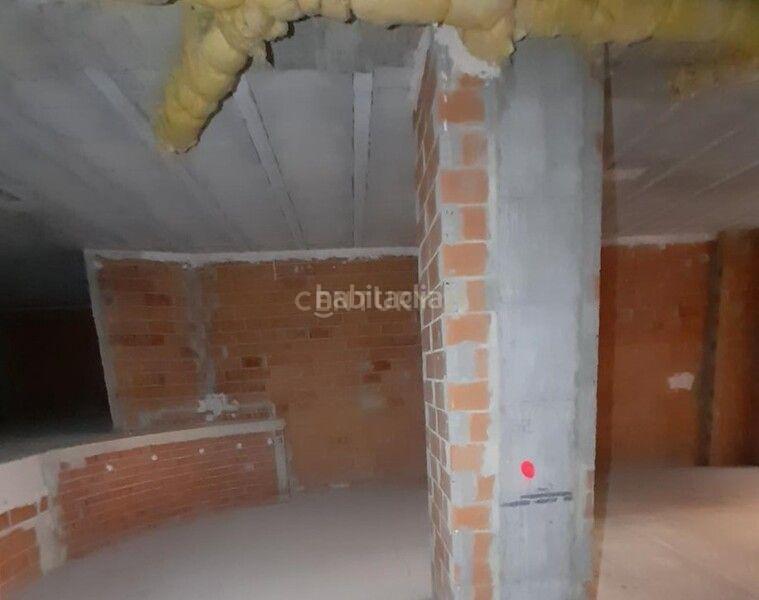 Foto b81fa0ee-894e-469c-8d69-c5bb68db8fdd. Local commercial dans joan fuster 1 dans Carcaixent