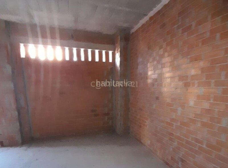 Foto c561b514-d901-4593-8bc2-6c6cdda46331. Local commercial dans joan fuster 1 dans Carcaixent