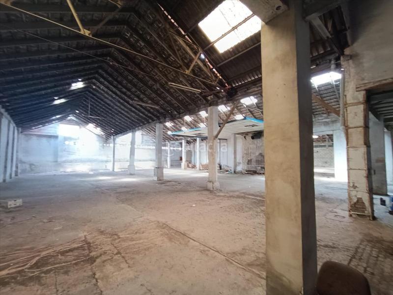 Foto 333f4a20-b5bf-4eb6-9c03-c829788fe631. Nau industrial a calvari del a Algemesí