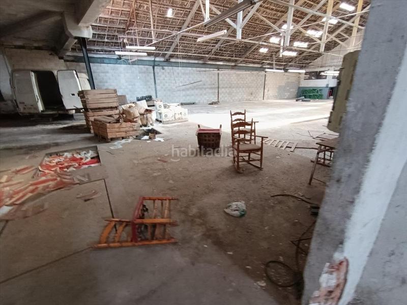 Foto a805a75b-0626-480c-aa87-33038108ea80. Nau industrial a calvari del a Algemesí