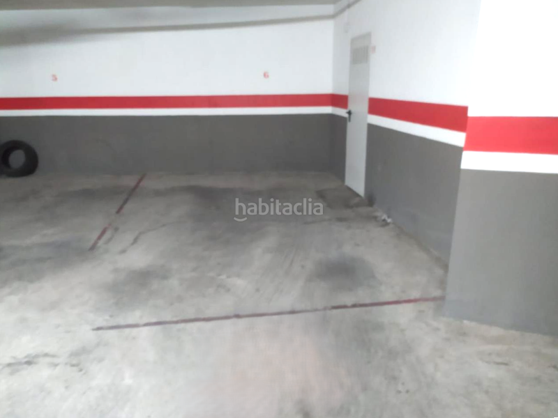 Foto b2e017e0-6f6e-429f-96eb-f72268610e7e. Autoparkplatz in parroco berenguer in Real de Gandía