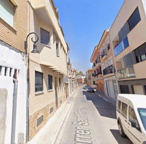 Foto 40d54967-6744-4ca9-9112-2b125ea1e5b7. Casa a sant roc a Aldaia