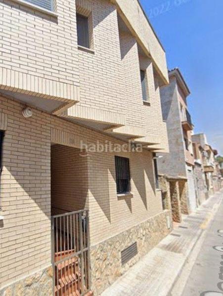 Foto a960976e-1c2e-429d-a00b-e26939cb7759. Casa a sant roc a Aldaia