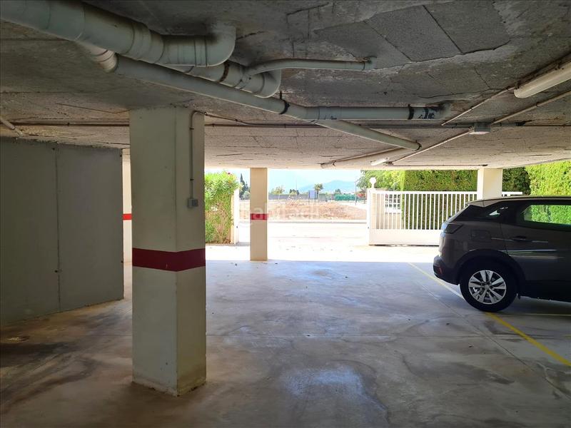 Foto e8b36384-b268-4cab-b6b1-cc1dba422aca. Aparcament cotxe a de la mediterranea a Piles