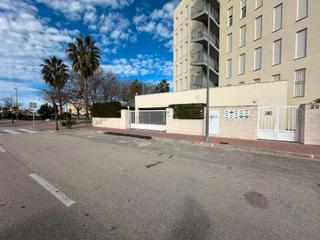 Car parking in De La Mediterranea, 29 29