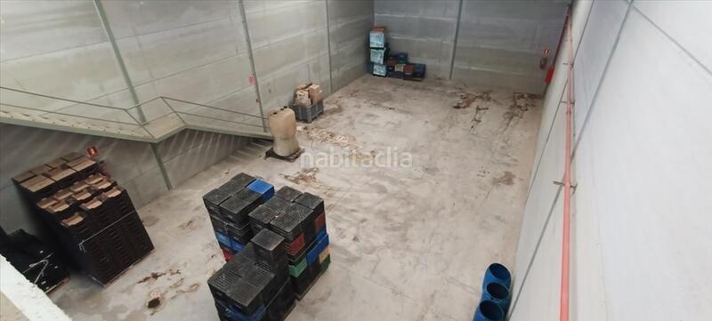 Foto 831338cb-ea5e-4cc7-9e9c-d9e585dce8f8. Bâtiment à usage industriel dans en proyecto 6 dans Quartell