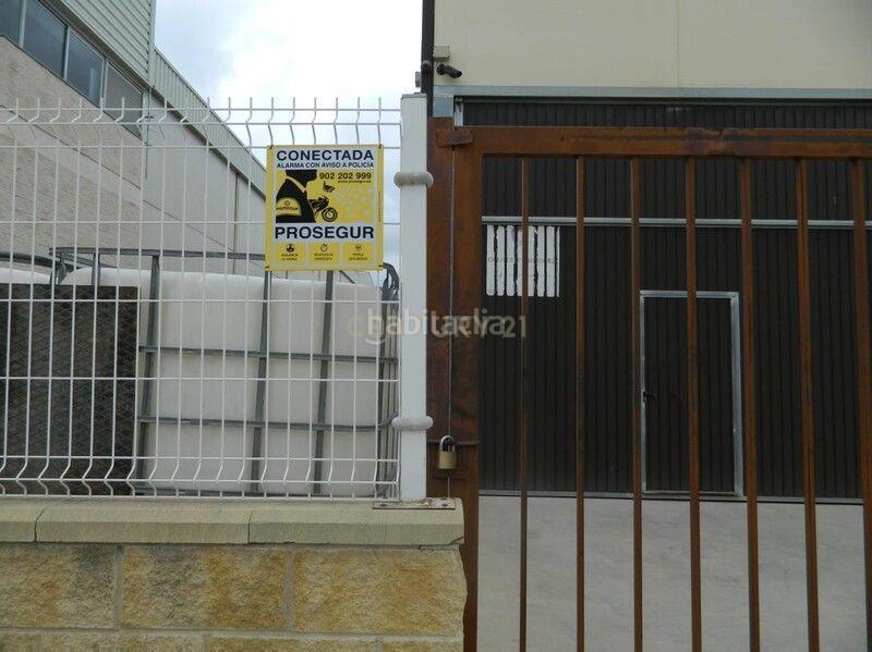 Foto 6f80f2ed-2345-4fe3-83cc-c865565e89b2. Bâtiment à usage industriel dans en proyecto 9 dans Quartell