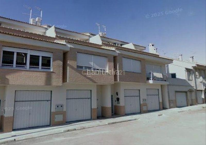 Foto 303352b9-c8f4-4299-a391-9d649d90498c. Casa a calle salvador redondo a Centro Chiva