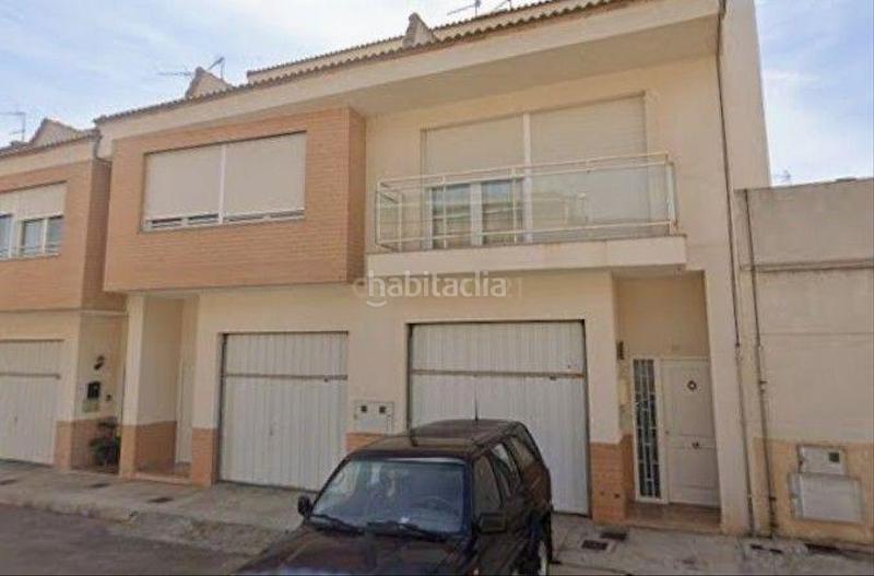 Foto 3acfad30-4ed4-44ad-858c-3af27516ad3a. Casa a calle salvador redondo a Centro Chiva