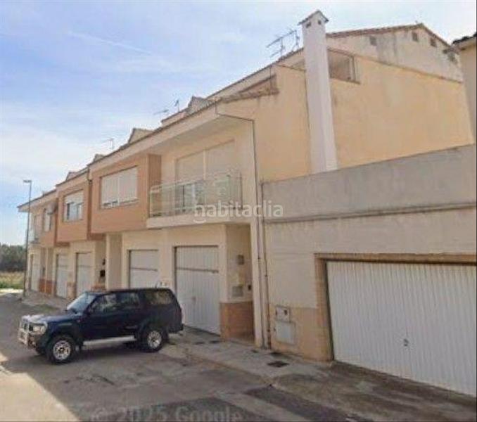 Foto 3b46766d-4992-4dac-a6c2-e8f5e587eb5b. Casa a calle salvador redondo a Centro Chiva