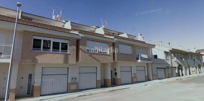 Foto 4c8873ac-d603-4f41-b73a-a926bb52fda6. Casa a calle salvador redondo a Centro Chiva