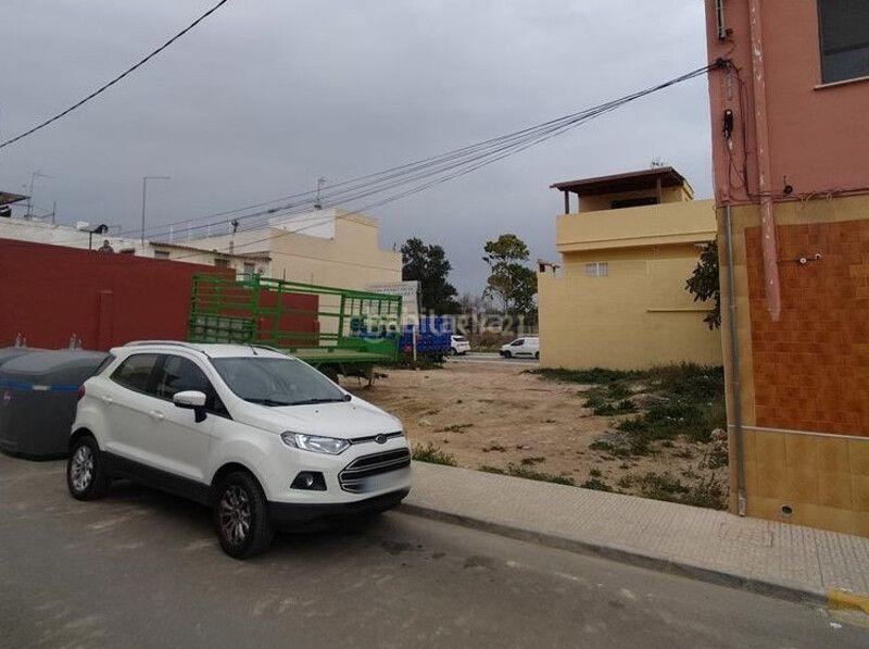 Foto 8c15af03-26b4-4b51-b7aa-0e5c05cc5a27. Solar industrial a sevilla 24 a Picassent