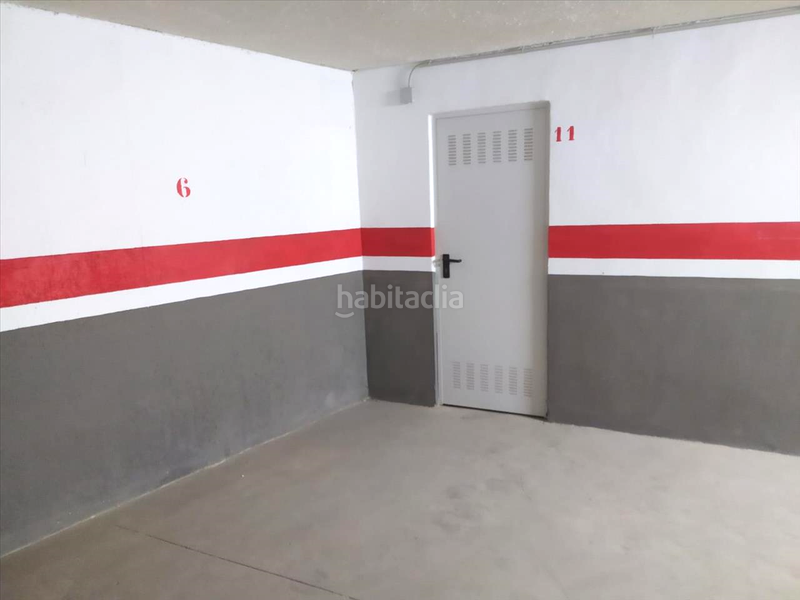 Foto 20d7abdf-2ef7-4e1e-8fe8-de3999b99251. Autoparkplatz in parroco berenguer in Real de Gandía