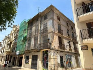 Piccolo appartamento in Constitucio, 3 3. Venta de 2 pisos en plaza constitucio nº 3 alzira valenciavalènc