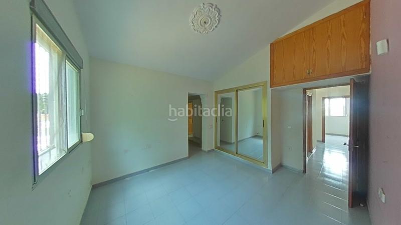 Foto 933a75d2-7424-481e-966c-b28968fd271e. Casa a los lagos a Alginet