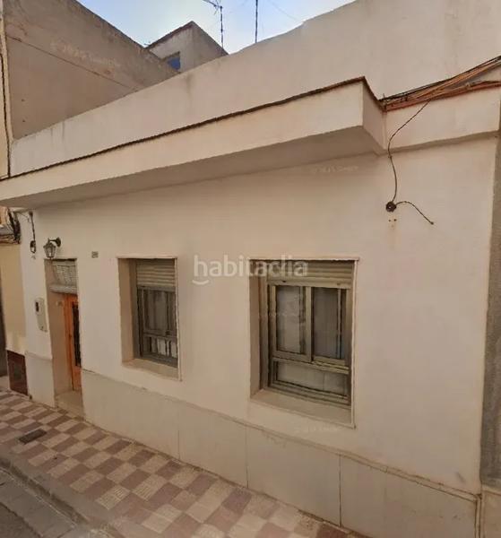 Foto 82bcae0c-acf7-4a2b-9ab0-e66e366e094b. Casa in verge del castell in Corbera