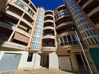 Apartament  La glorieta 20. Venta de piso en avenida la glorieta n 20 alberic  actualmente a