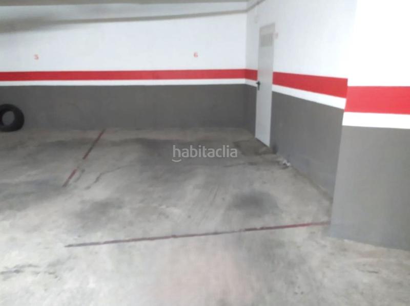 Foto cae79f2a-c93e-493c-965b-4b6704aa9356. Autoparkplatz in parroco berenguer in Real de Gandía