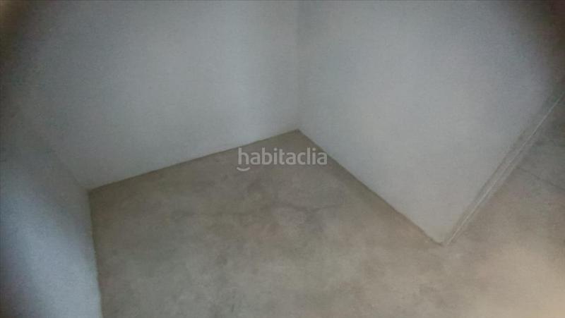 Foto 4980aa72-b686-4faf-a211-e6584177bf7a. Parking voiture dans parroco berenguer dans Real de Gandía