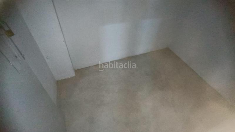 Foto 956ce0de-c277-40fc-b77b-2d6ad0681c08. Parking voiture dans parroco berenguer dans Real de Gandía