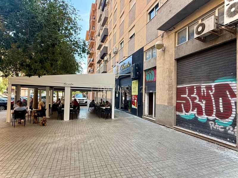 Foto 43cd2278-e0c8-4d3b-b3b6-55360b54ba17. Geschäftsraum in av baleares 73 Valencia (Valencia) 73 in Valencia