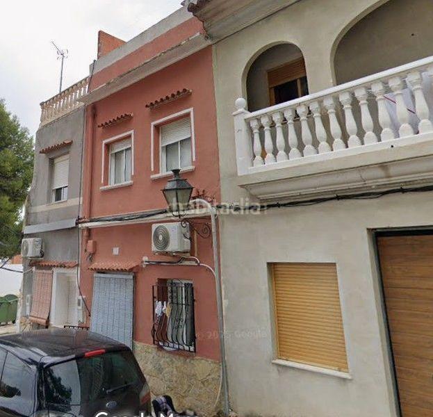 Foto bb424601-87a5-4830-9dfe-0e3f725ab7b5. Casa en vista hermosa en Oliva pueblo Oliva