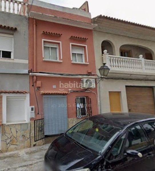 Foto ed69590e-9f45-4189-bc6d-278e9dab5e09. Casa en vista hermosa en Oliva pueblo Oliva