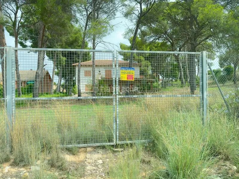 Foto 0facf9d3-fb5b-40d0-860d-1f4d67058801. Terreny residencial a carrer 137 a La Cañada Paterna