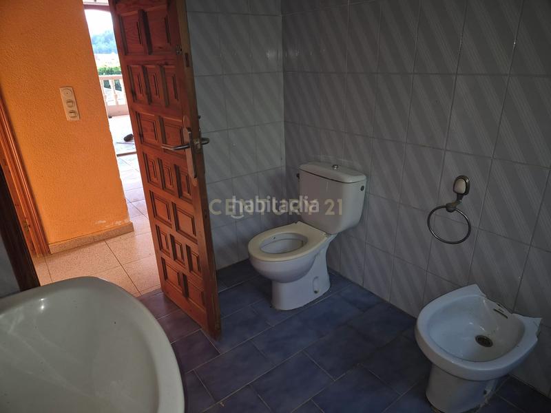 Foto e5964180-f71f-43e5-b4e0-69ec5aac4724. Casa a marchuquera-bases a Palma de Gandía