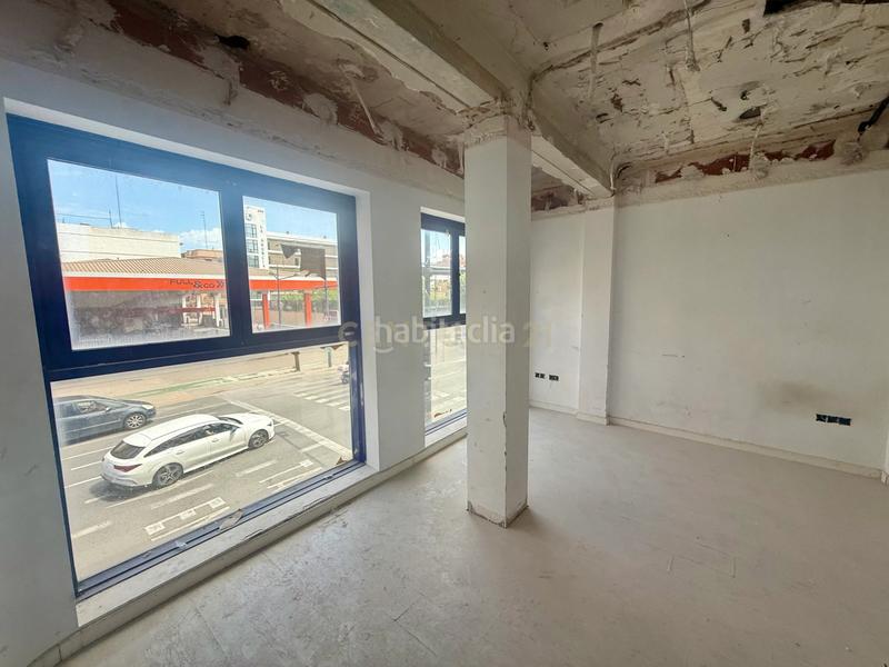 Foto 5d21b067-5616-4d12-b2b8-ad7342aba931. Gebäude in avinguda del port in La Creu del Grau Valencia