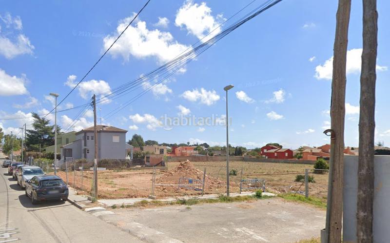 Foto c625c2c5-9702-456a-afaf-05dde5420a99. Residential plot in calle 145 in Moncada