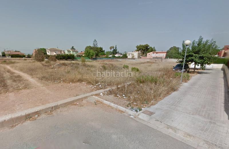 Foto dbaf2997-bf43-4f08-b7b9-85a9aaea91d4. Residential plot in calle 145 in Moncada
