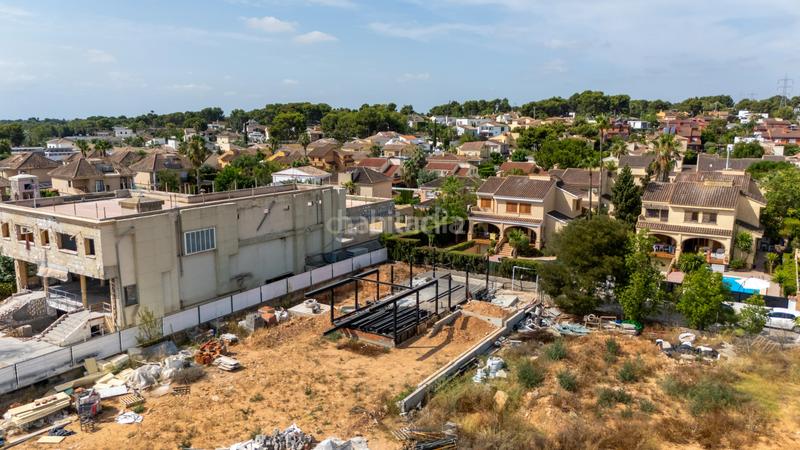 Foto 56e13784-ce97-4562-a4e0-3730419c6f79. Xalet a carrer 238 a La Cañada Paterna