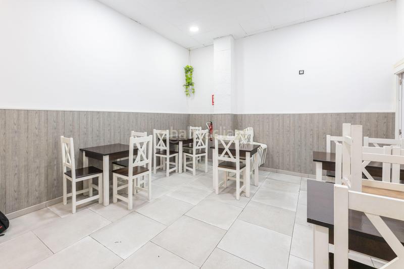 Foto 4661ddbd-97d4-499a-a3fa-0a49b80d03ac. Locale commerciale in calle isaac peral in El Grau Valencia